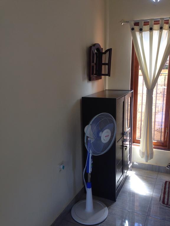 Cebluk Sari Appartement Ubud Buitenkant foto